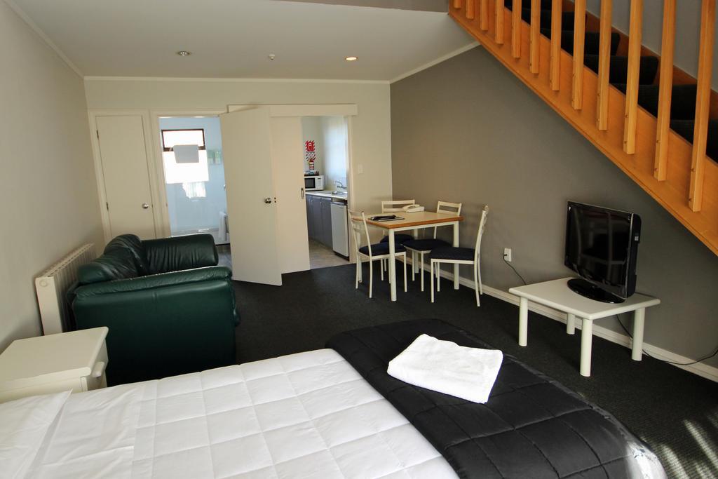 Champers Motor Inn Lower Hutt Rom bilde